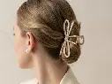 ELYSIAN PEARL KNOT_closeinuse.webp