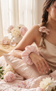 Pearl Scrunchie (Powder Pink)